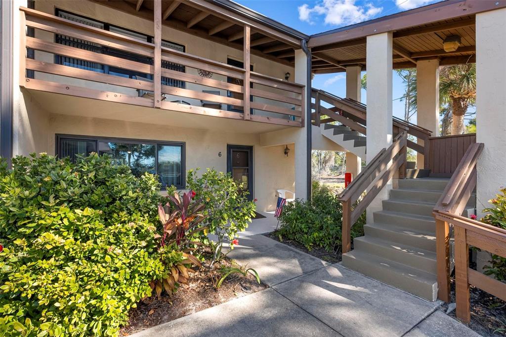 25 QUAILS RUN BOULEVARD UNIT 6