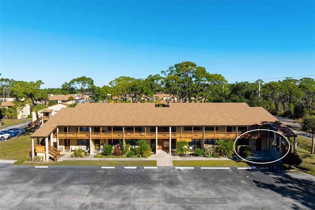 25 QUAILS RUN BOULEVARD UNIT 6, ENGLEWOOD, FL — photo 2 of 30