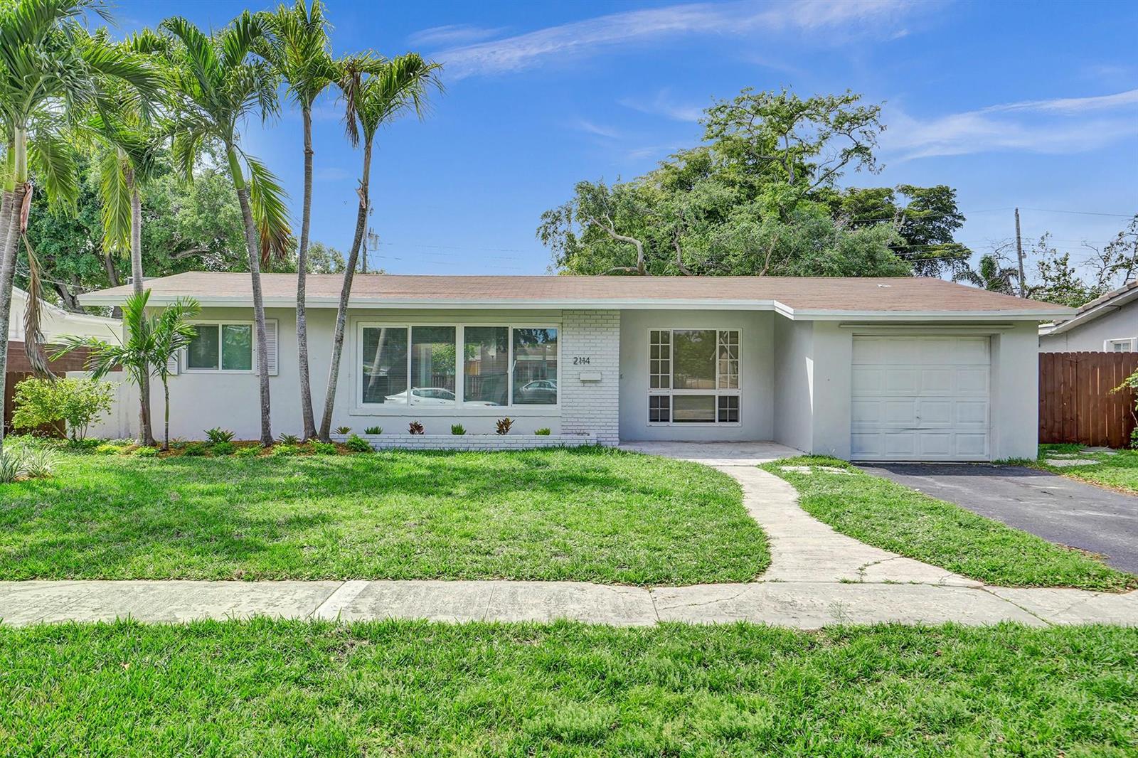 2114 N 42nd Avenue, Hollywood FL 33021