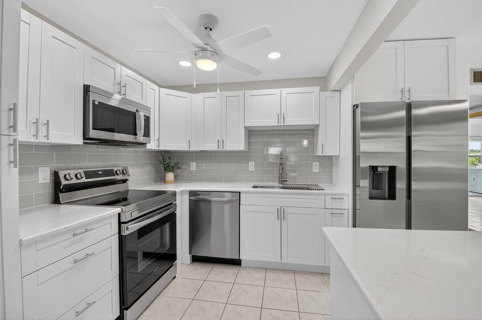 294 Tuscany F Lane # 294, Delray Beach FL 33446
