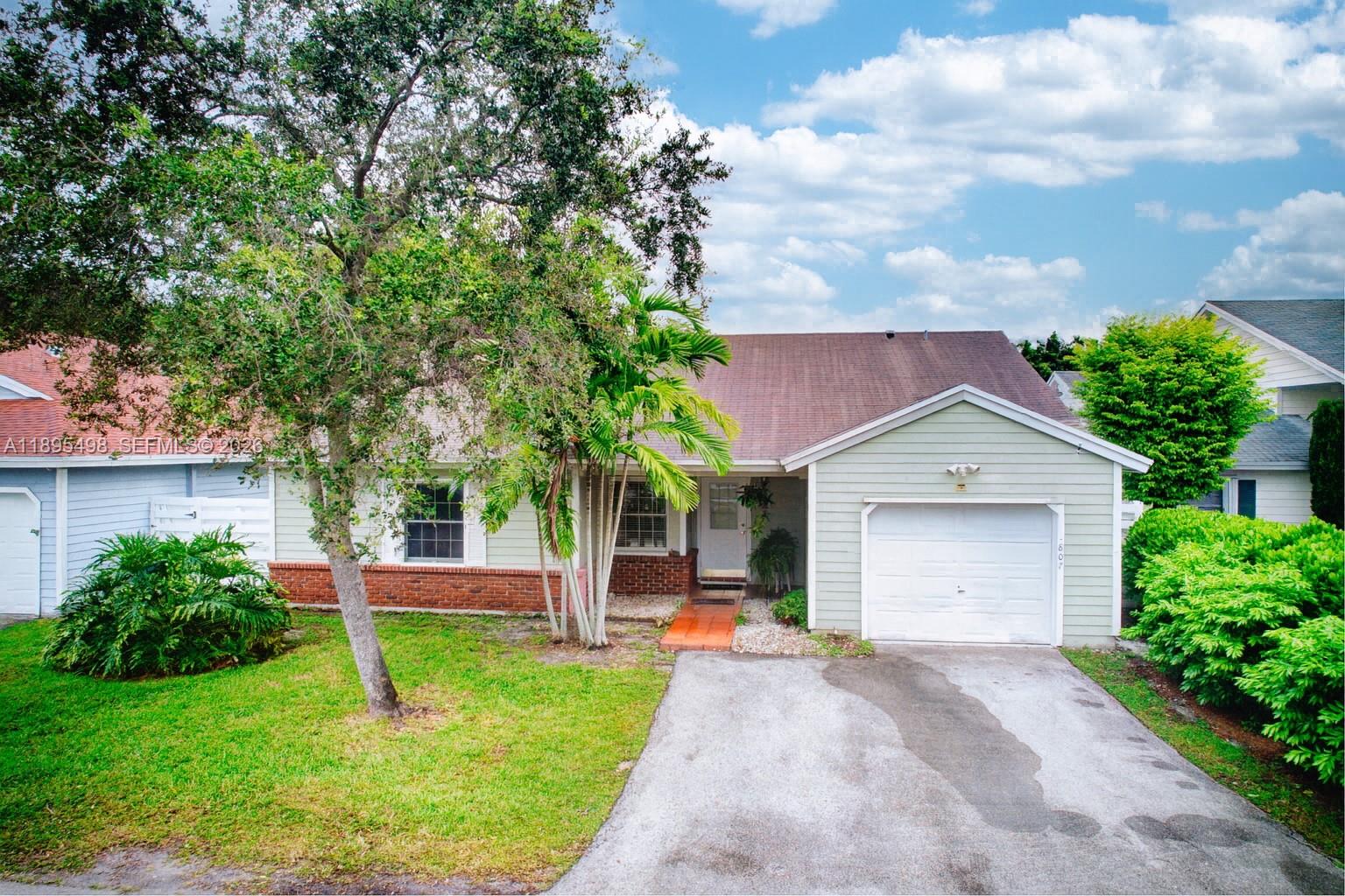 14807 SW 140th Ct, Miami FL 33186
