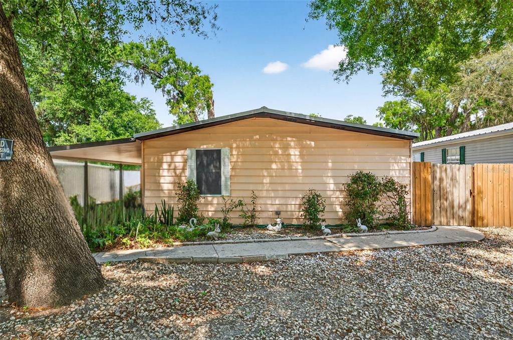 10510 BAY HILLS CIRCLE