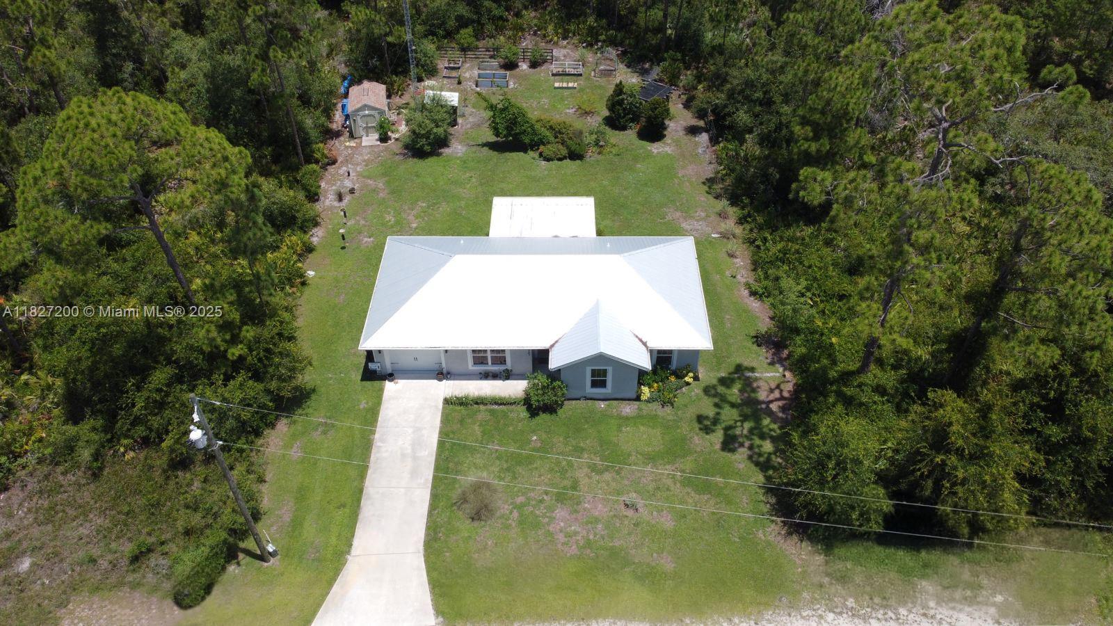 3267 Forbes Dr, Lake Placid FL 33852