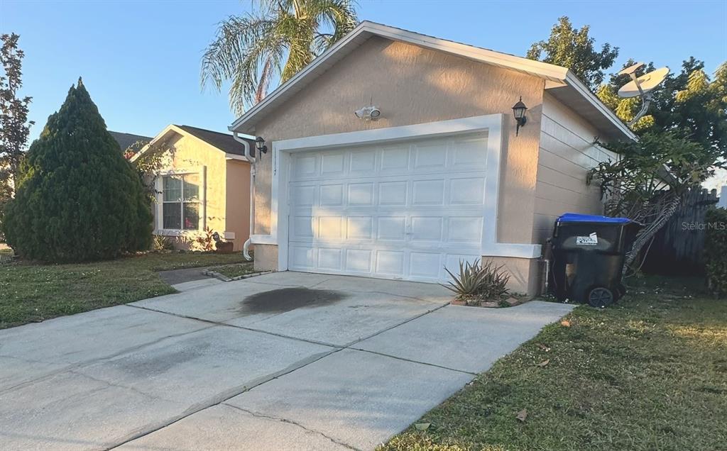 11117 HUXLEY AVENUE