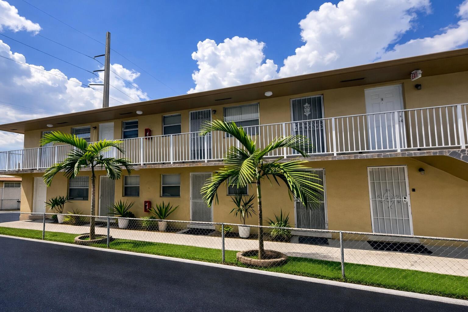 715 W 29th Street, Hialeah FL 33012