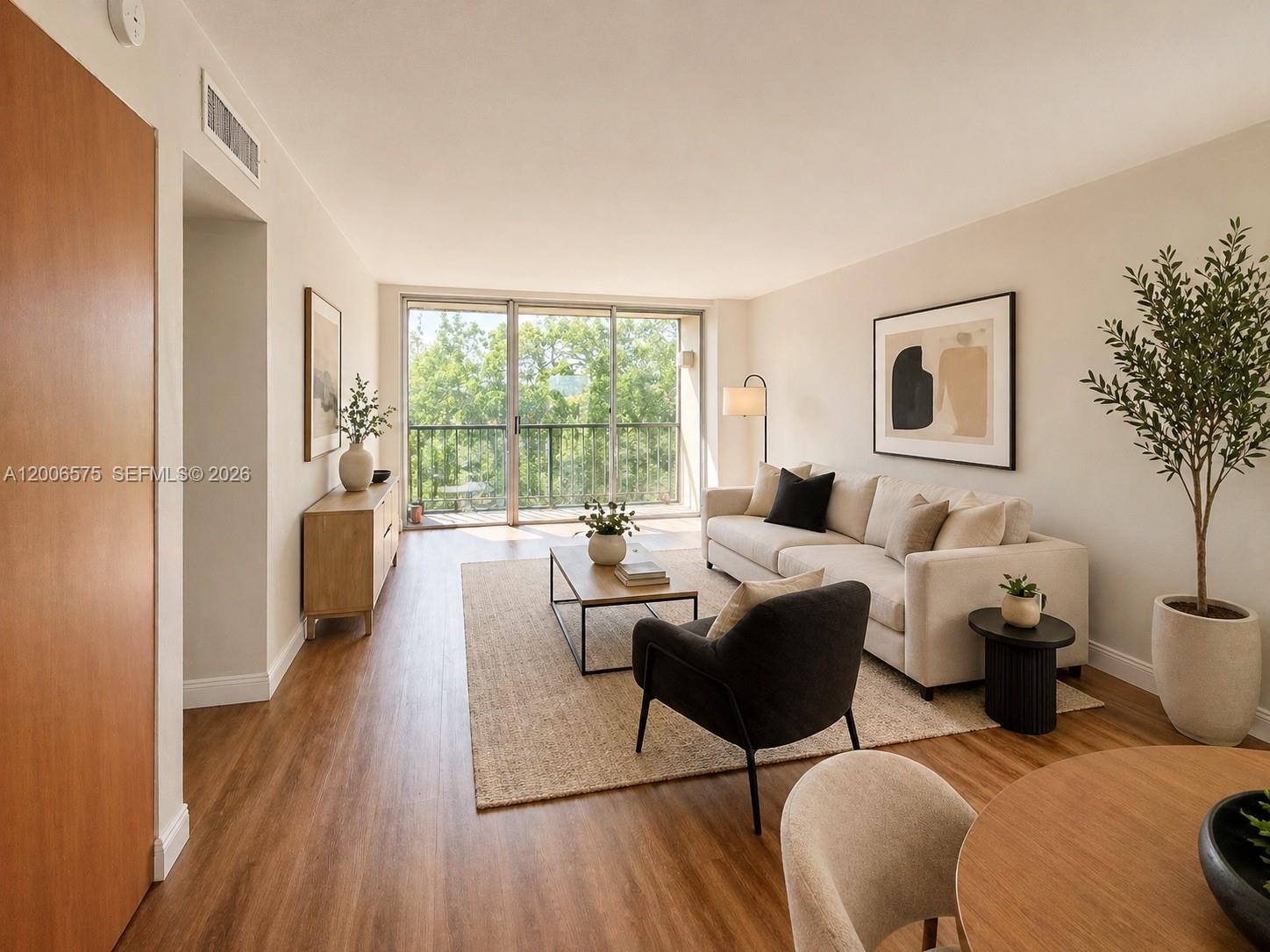 8870 Fontainebleau Blvd # 409, Miami FL 33172
