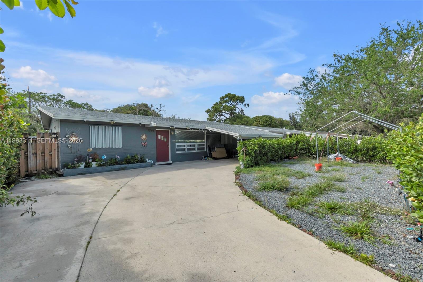 1745 SW 43rd Ave, Fort Lauderdale FL 33317