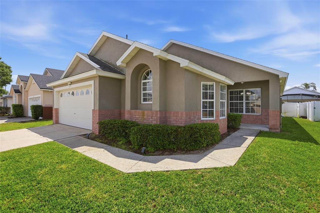 2657 ONEIDA LOOP, KISSIMMEE, FL — photo 2 of 30