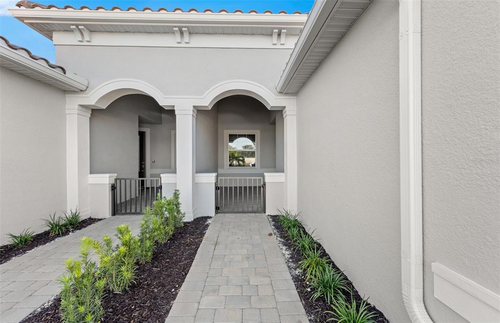 6855 CALI COURT, NOKOMIS, FL — photo 2 of 29