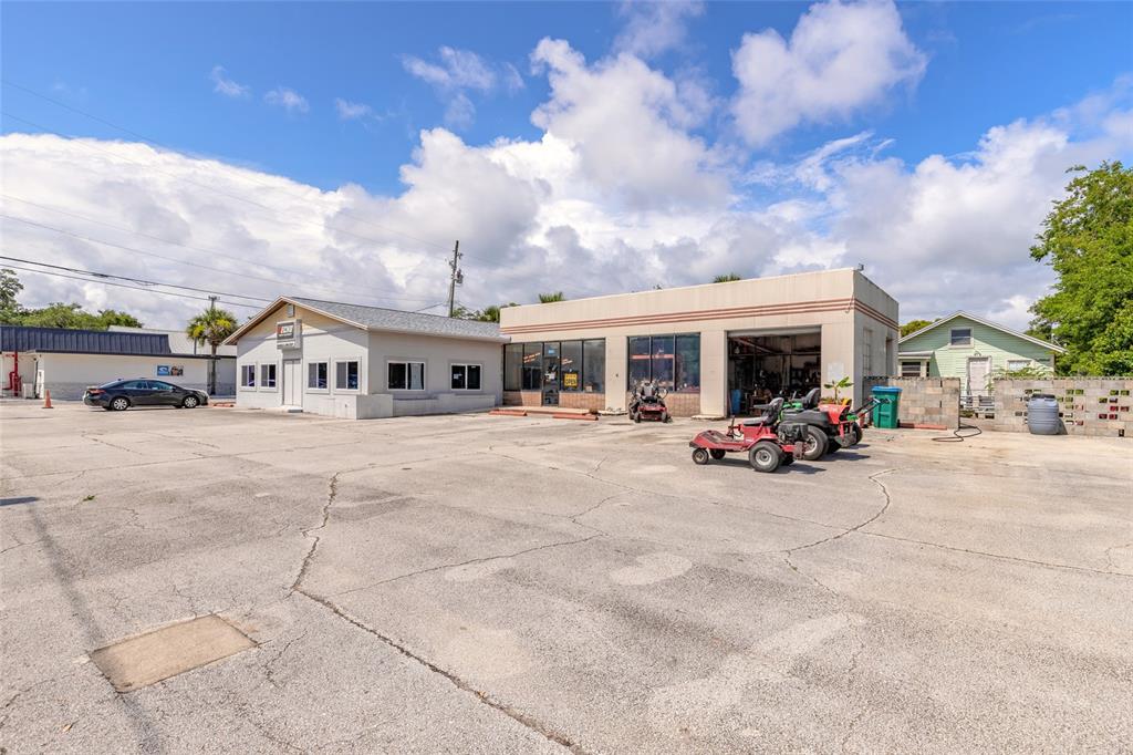 600 N DIXIE FREEWAY