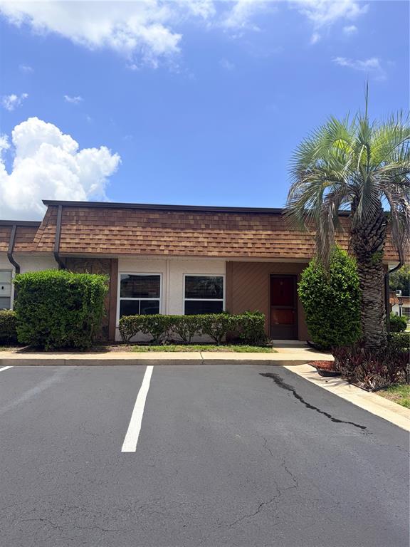 6050 CHESHAM DRIVE UNIT 5