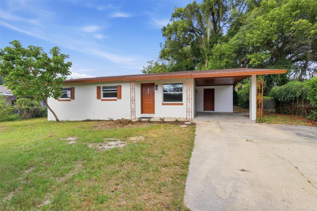 225 W VOLUSIA AVENUE
