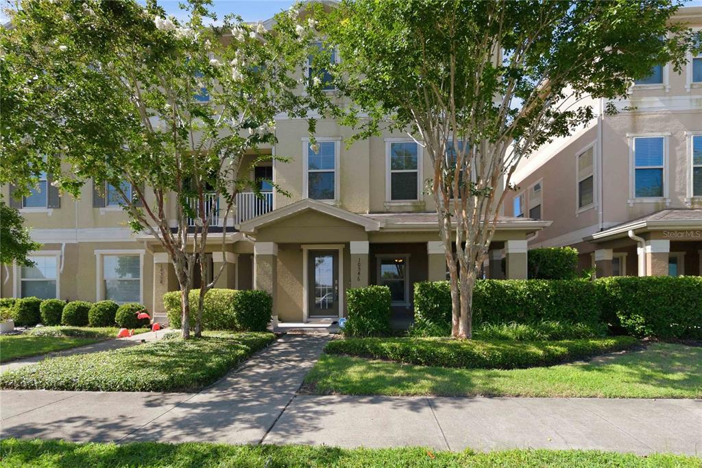 10546 GREEN IVY LANE