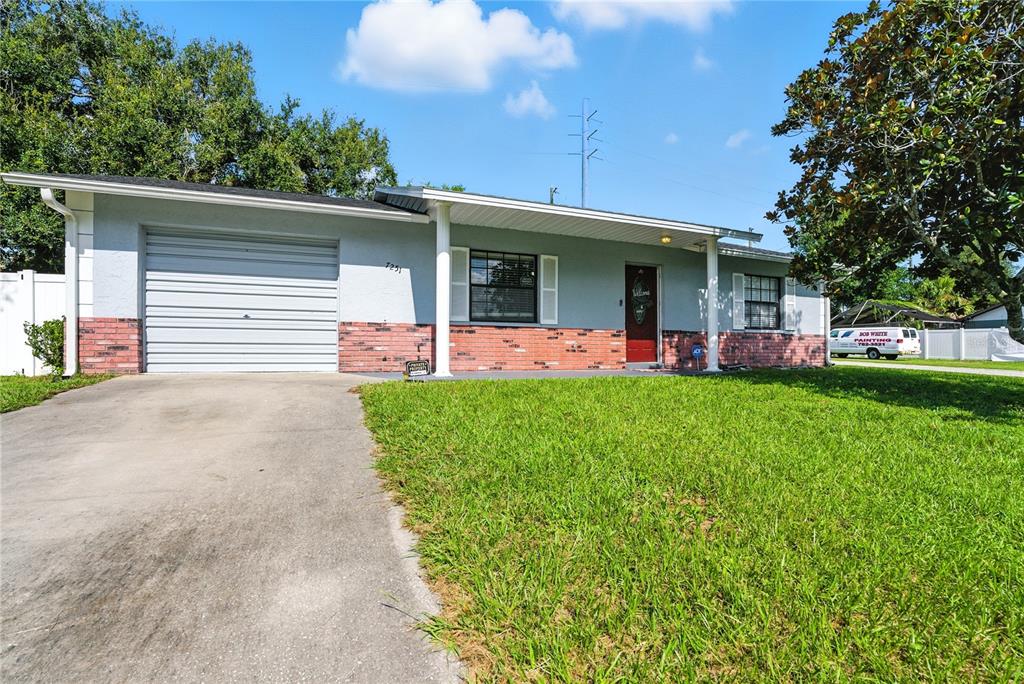7251 APPLEGATE DRIVE