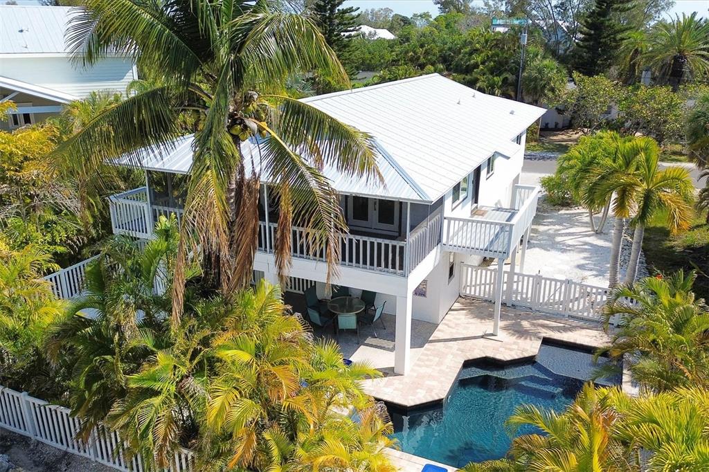 123 HAMMOCK ROAD