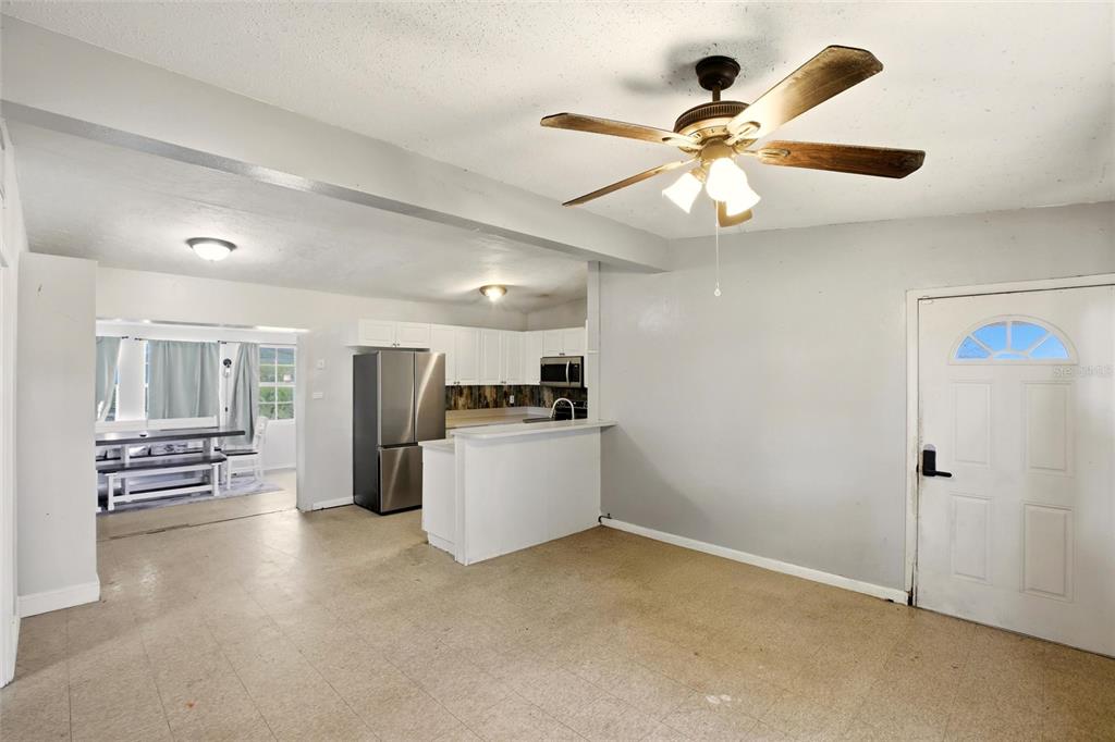21585 OLEAN BOULEVARD, PORT CHARLOTTE, FL — photo 3 of 30
