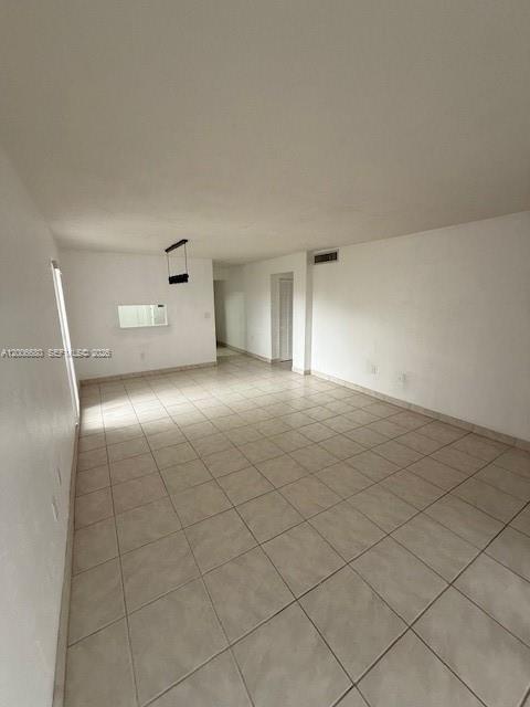 6884 N Kendall Dr # C404, Pinecrest FL 33156