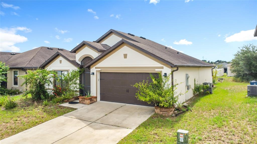 1051 WOODLARK DRIVE