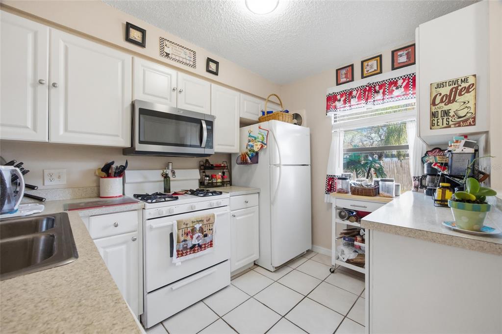 1165 MISSION CIRCLE UNIT 53F, CLEARWATER, FL — photo 5 of 30