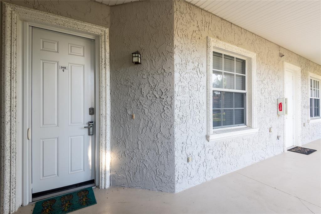 6808 DALI AVENUE UNIT 105, LAND O LAKES, FL — photo 2 of 22