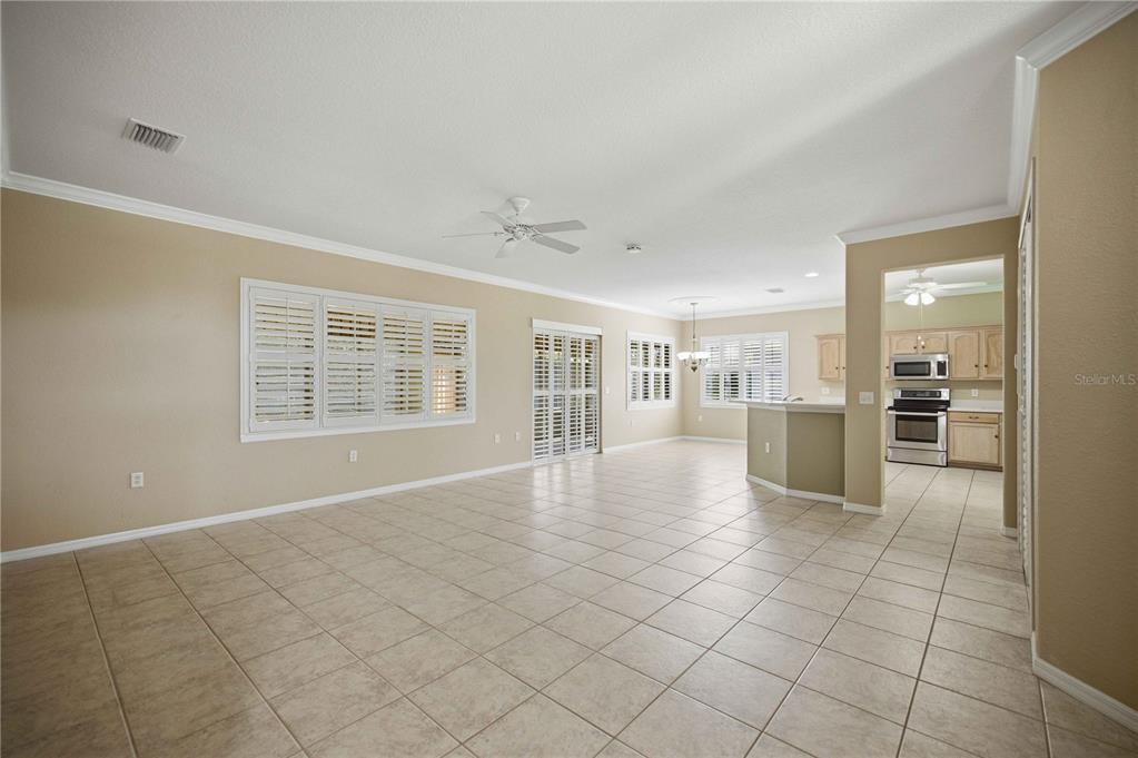 9211 SE 130TH LOOP, SUMMERFIELD, FL — photo 4 of 30