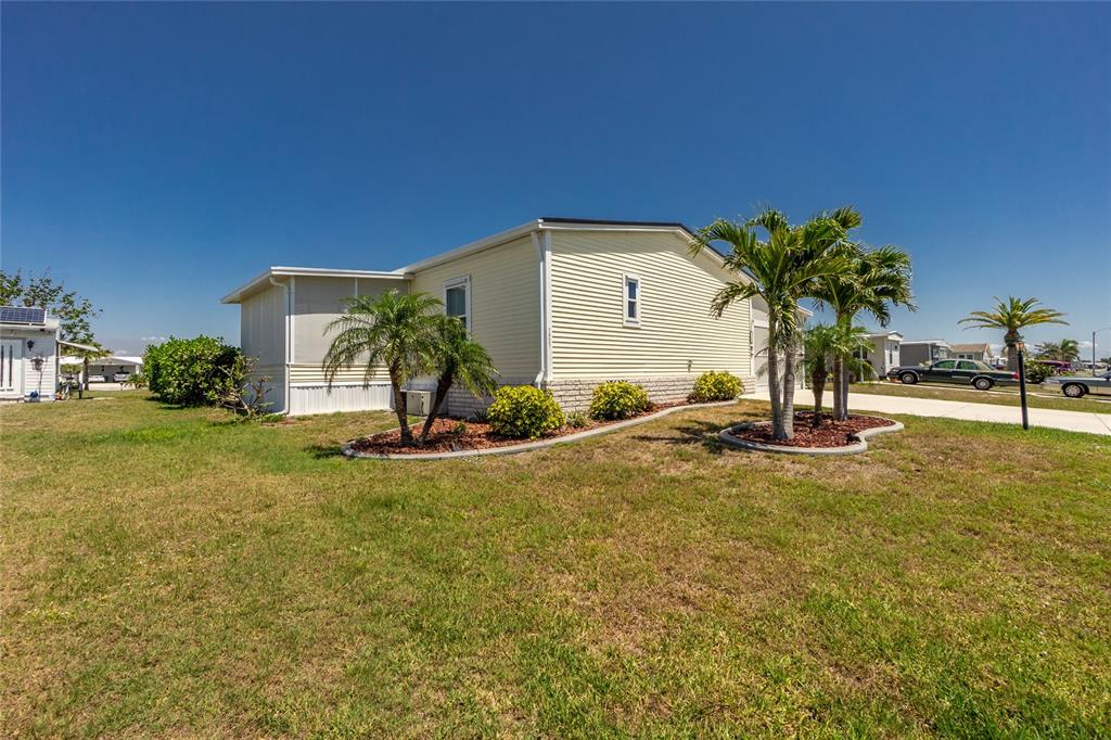 1431 SANDERLING DRIVE, ENGLEWOOD, FL — photo 2 of 30