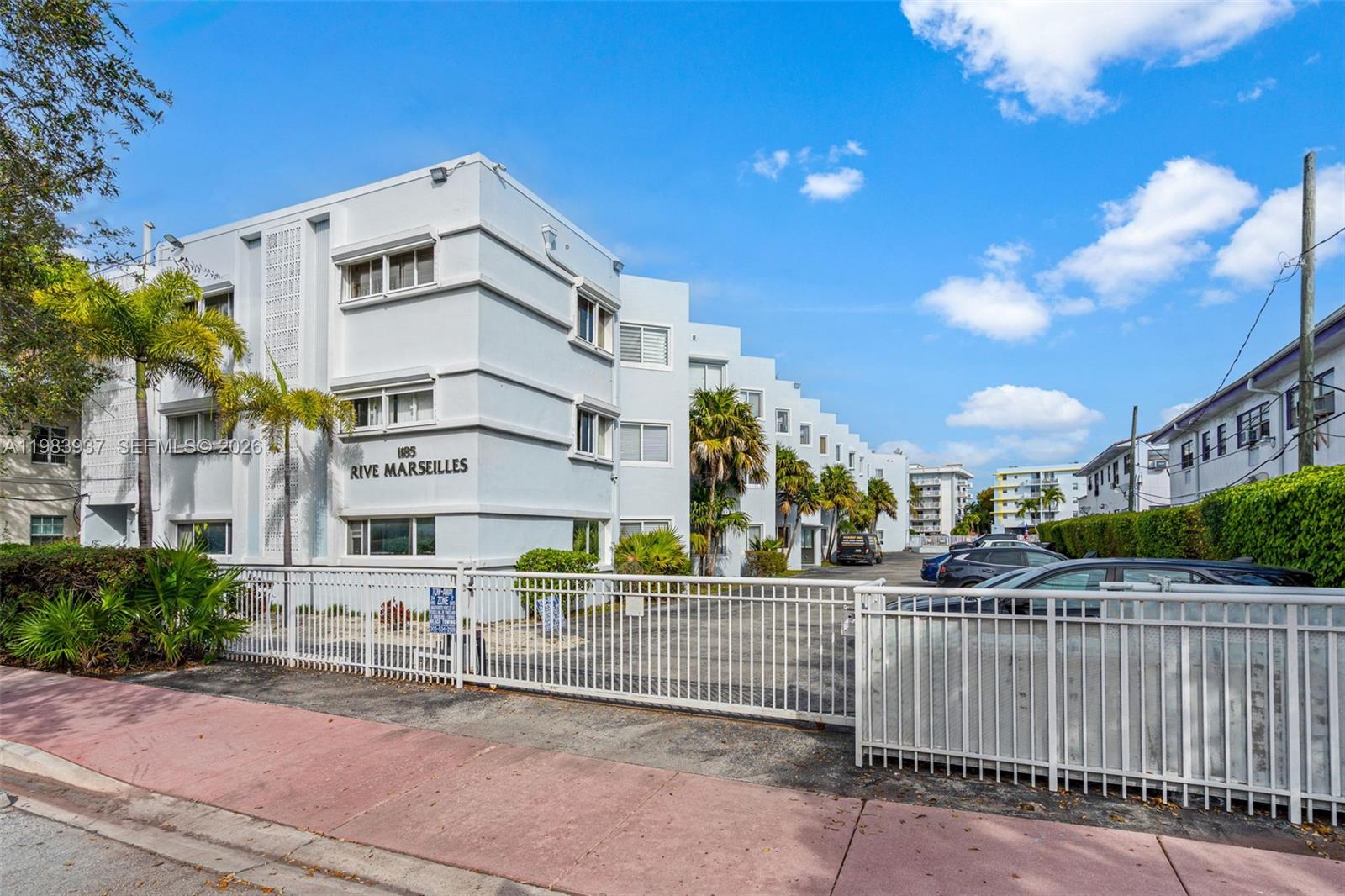 1185 Marseille Dr # 202, Miami Beach FL 33141