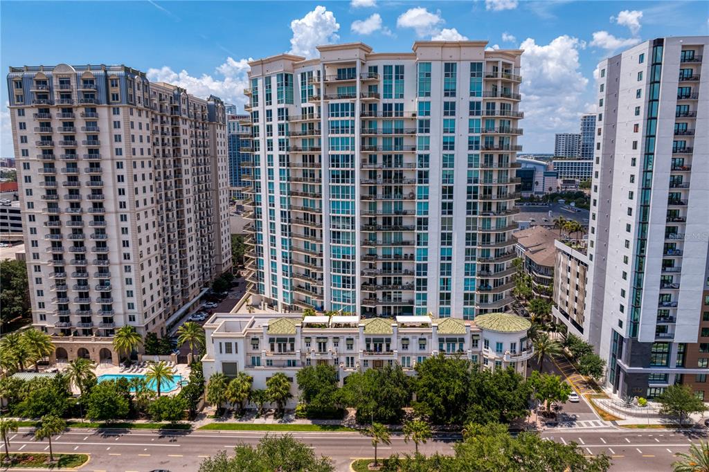 450 KNIGHTS RUN AVENUE UNIT 1901