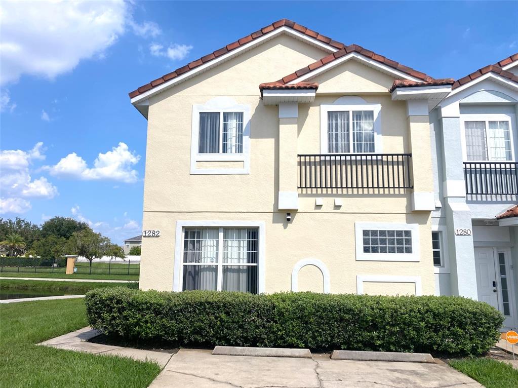 1282 S BEACH CIRCLE