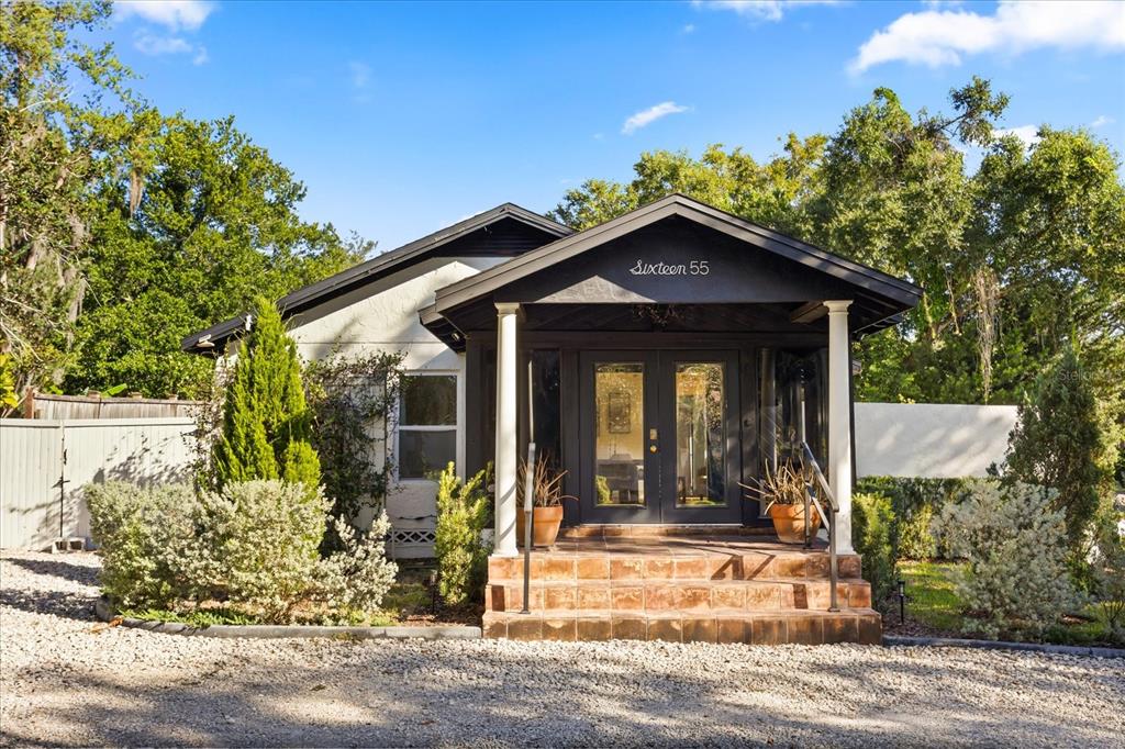 1655 SUNNYSIDE DRIVE