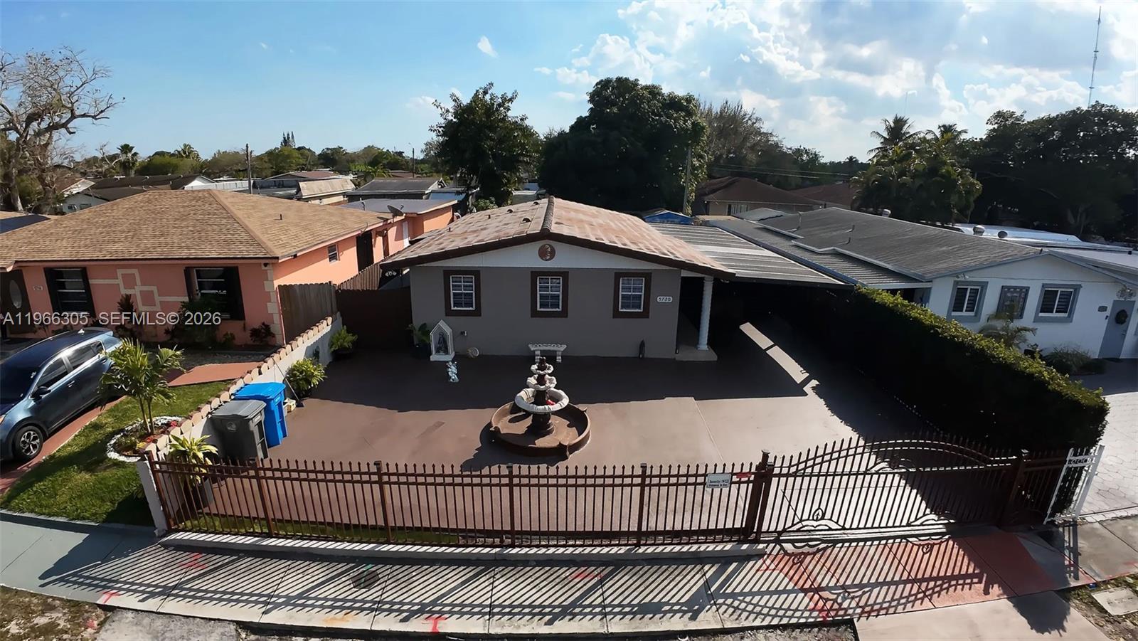 5720 SW 39th St, West Park FL 33023