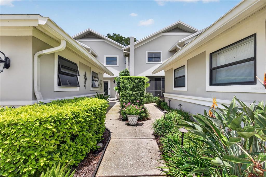 2631 ROYAL LIVERPOOL DRIVE, TARPON SPRINGS, FL — photo 3 of 30