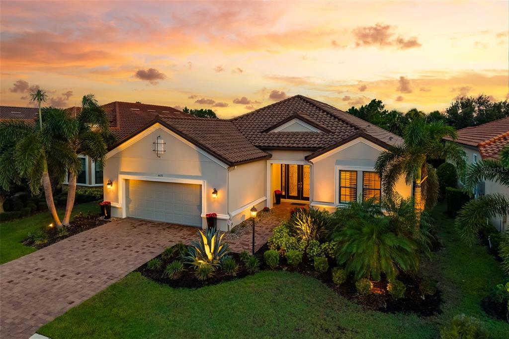 4620 BENITO COURT