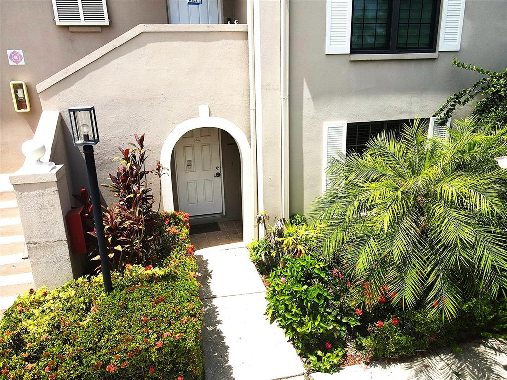 2480 PELICAN COURT UNIT 102R