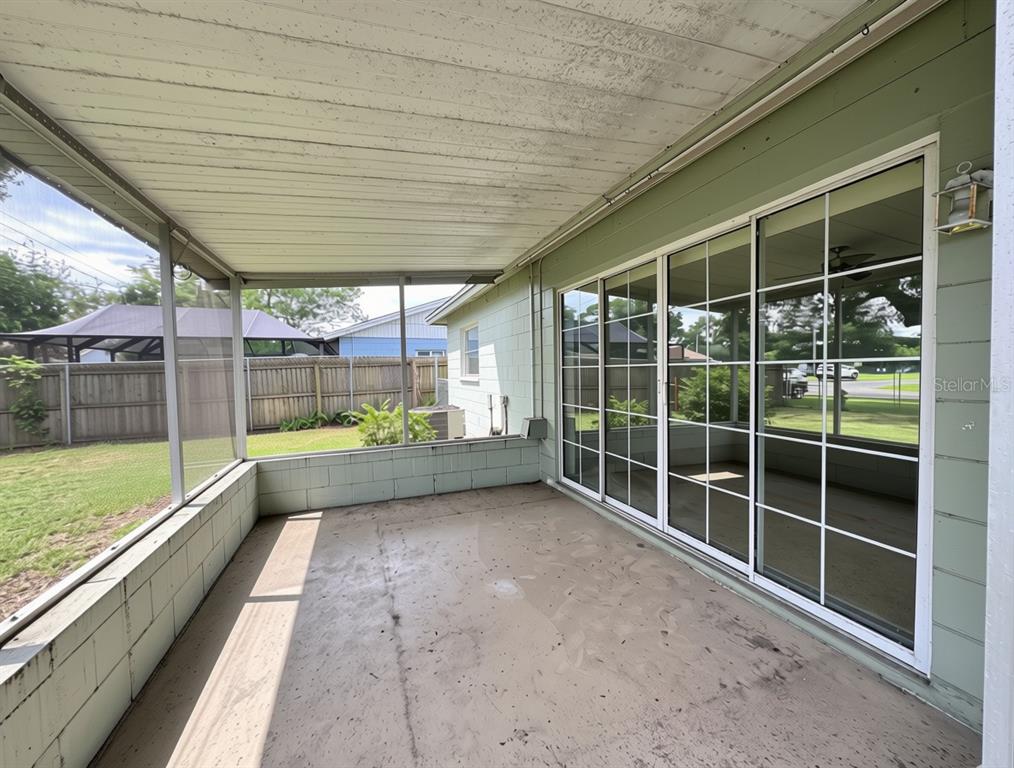 10955 111TH STREET, LARGO, FL — photo 3 of 22
