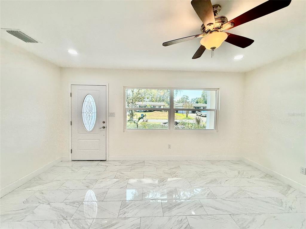 2014 PINEHURST DRIVE, CLEARWATER, FL — photo 3 of 30
