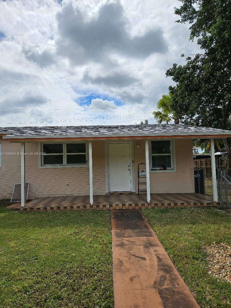 12110 SW 168th St, Miami FL 33177
