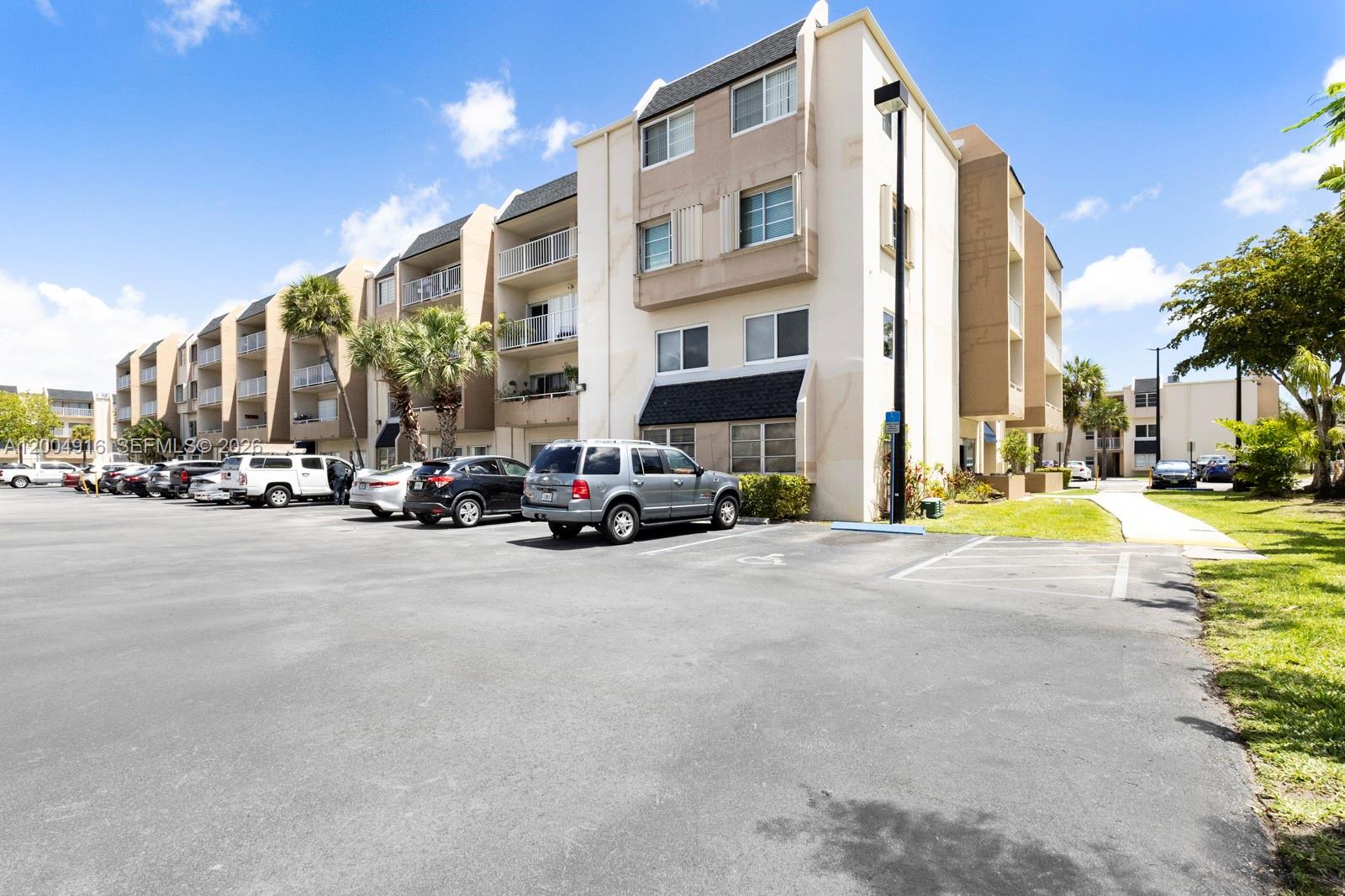 7747 SW 86th St # 205, Miami FL 33143