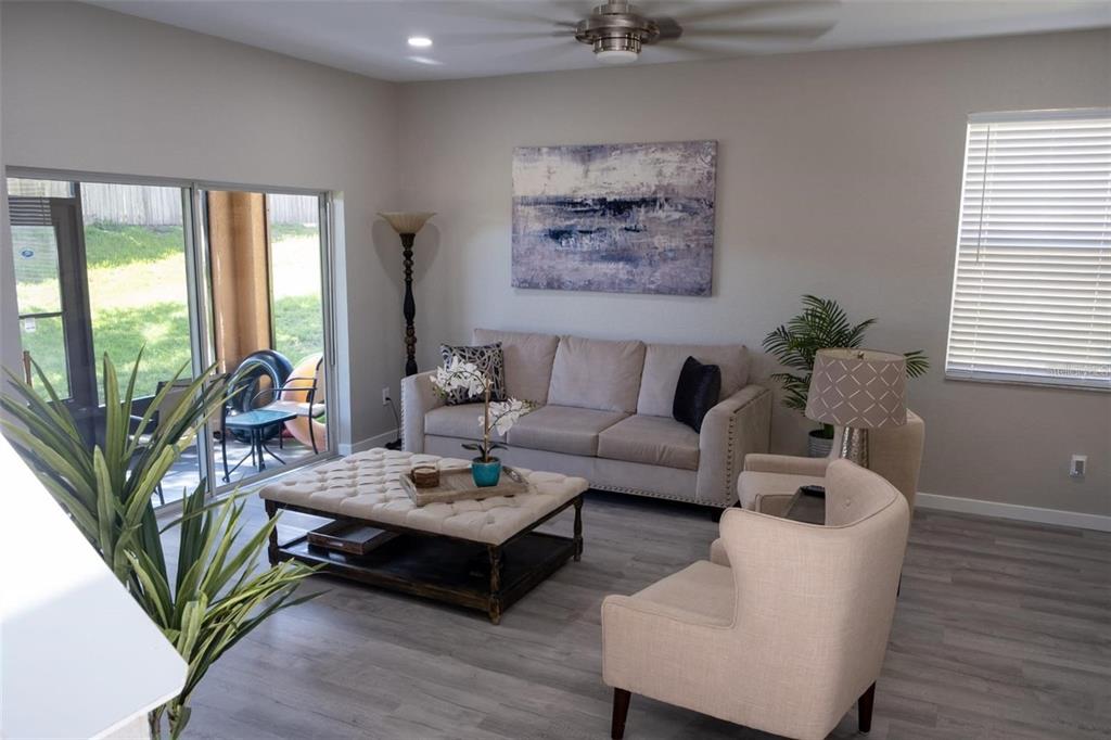 1002 CALABRIA AVENUE, DAVENPORT, FL — photo 4 of 20