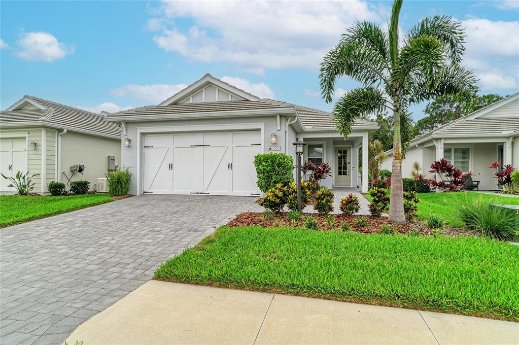 1079 WATERLINE COURT