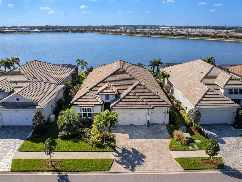 8119 WATERBEND TRAIL