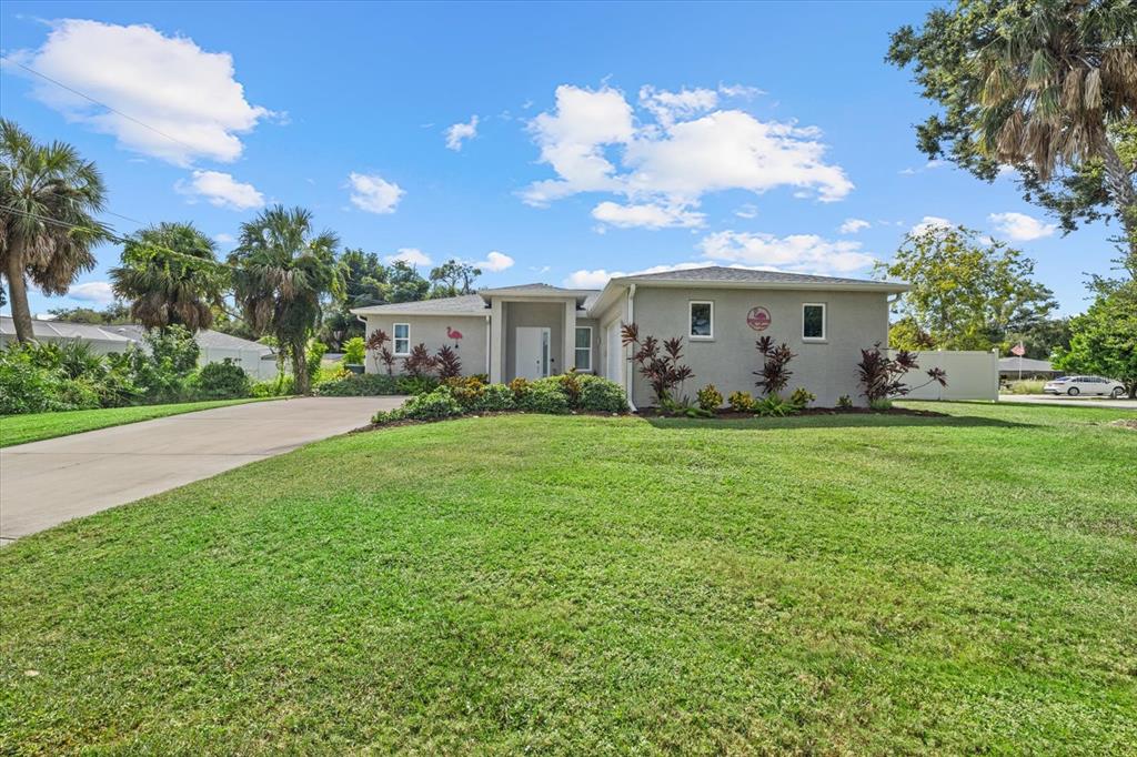 279 AVALON ROAD, VENICE, FL — photo 2 of 30