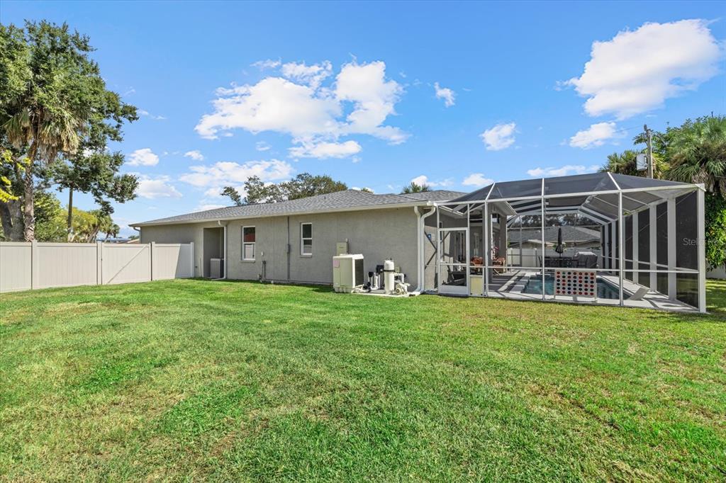 279 AVALON ROAD, VENICE, FL — photo 3 of 30