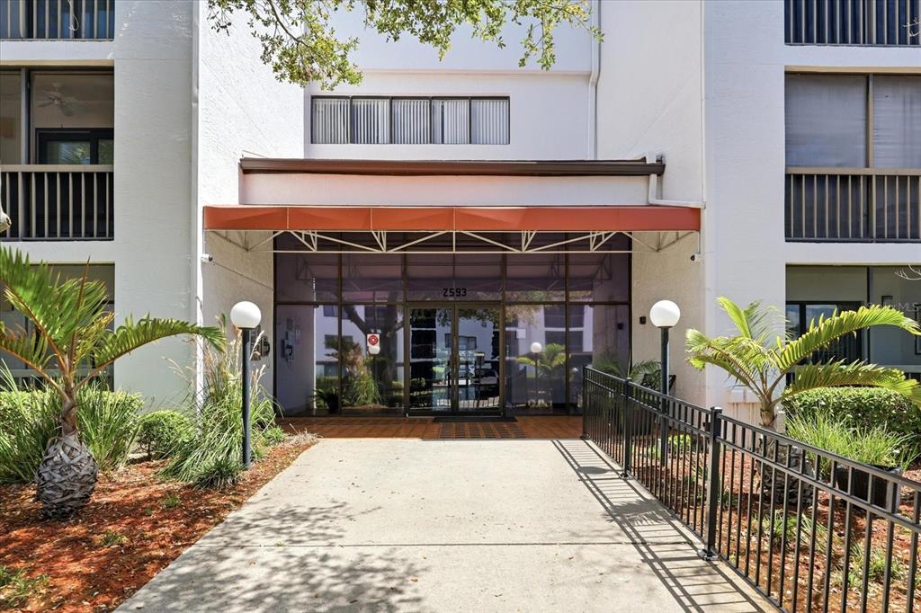 2593 COUNTRYSIDE BOULEVARD UNIT 7301