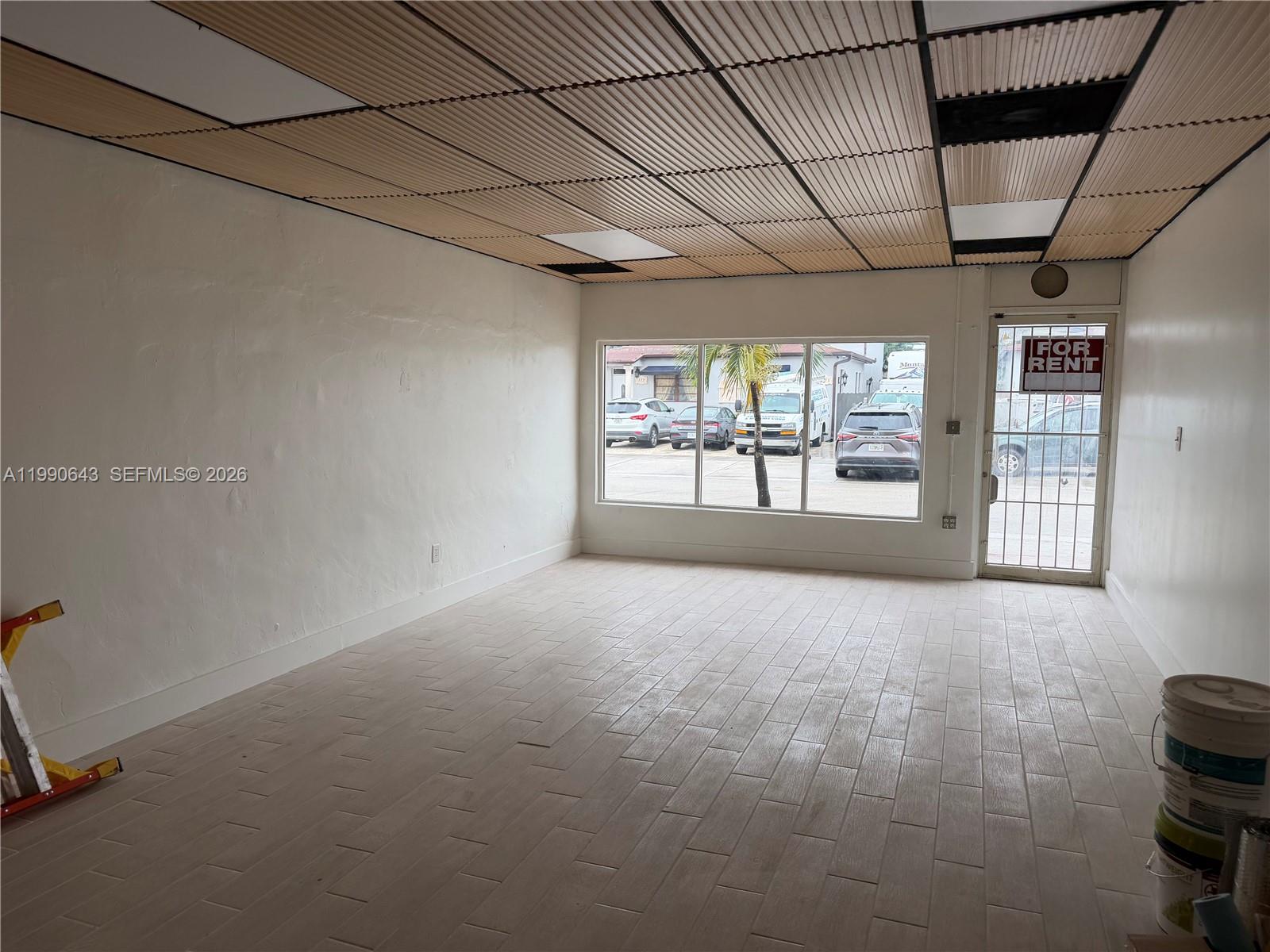 1352 E 4th Ave, Hialeah FL 33010, HIALEAH, FL — photo 3 of 5