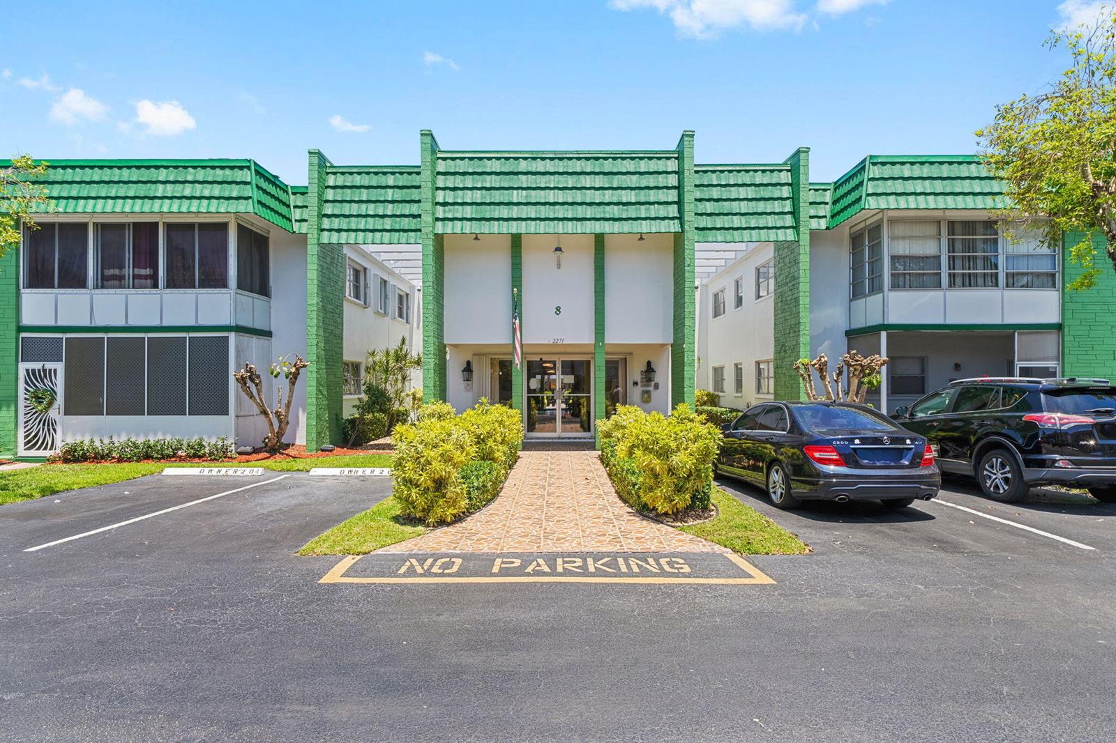 2271 NW 48th Terrace # 207, Lauderhill FL 33313