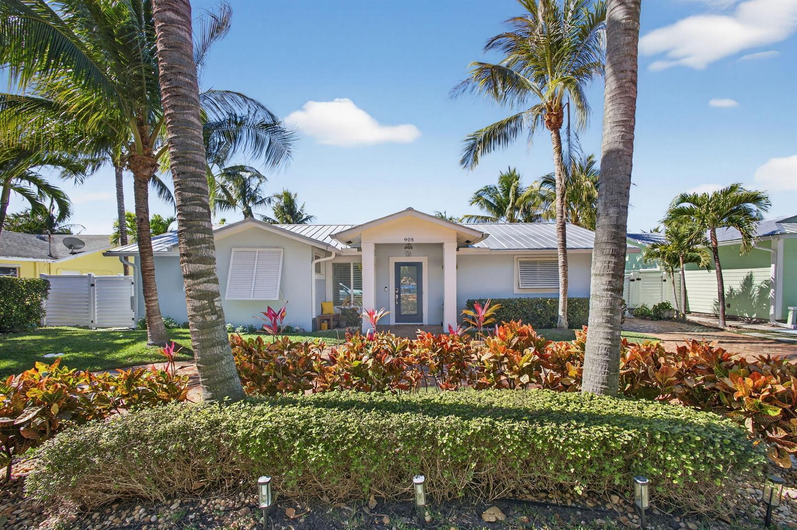 908 Penn Trail, Jupiter FL 33458