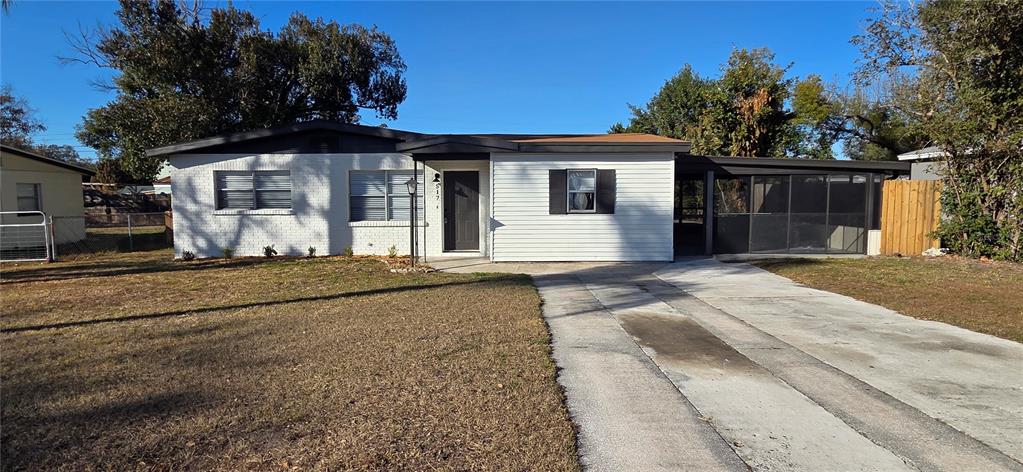517 GARDEN DRIVE S