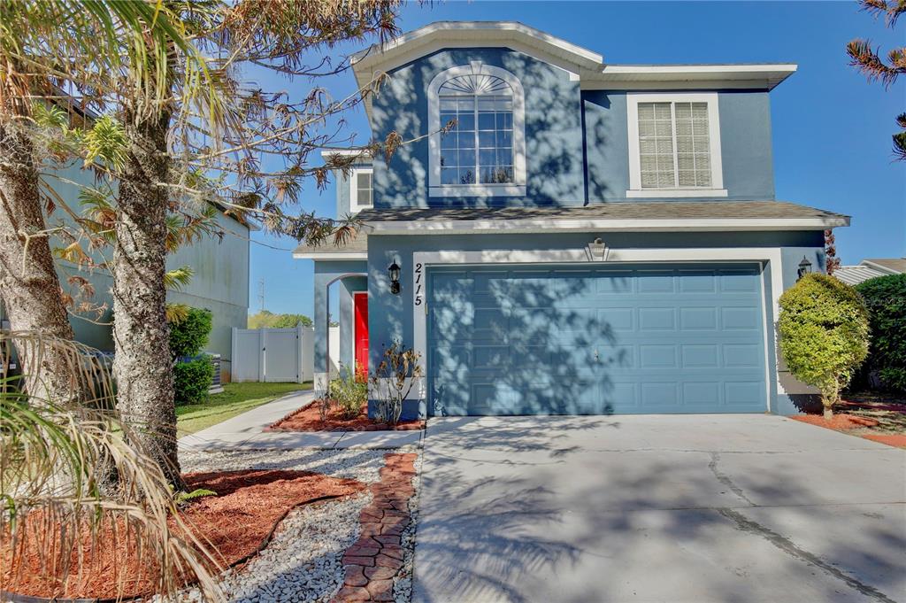 2115 HEATHWOOD CIRCLE