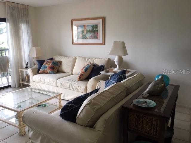 1001 BENJAMIN FRANKLIN DRIVE UNIT 505, SARASOTA, FL — photo 4 of 19